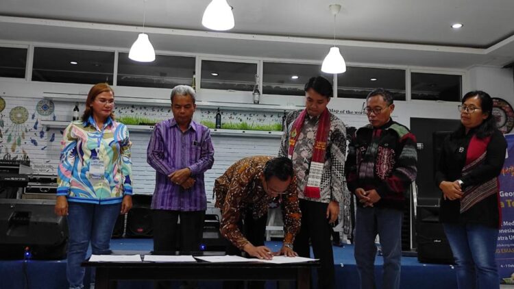 EKSPEDISI TOBA- HPN 2023 Viralnya Danau Toba akan Didaftarkan SMSI Dalam Rekor MURI