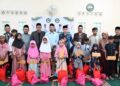 Hadiri Puncak Pesantren Ramadhan, Ridho Berikan Santunan Anak Yatim
