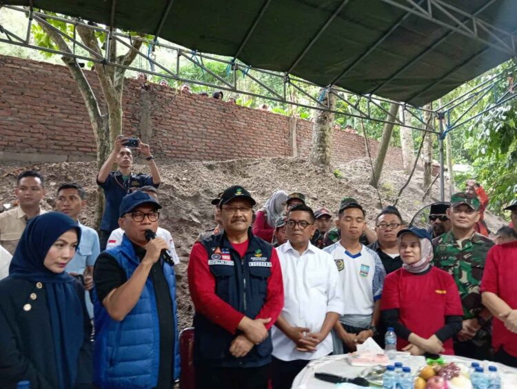 Mensos Gus Ipul: Ketum SMSI Firdaus Yang Membuat Kami Terperangkap Di Sini